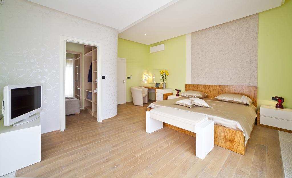 Villas Almar Soline  Room photo