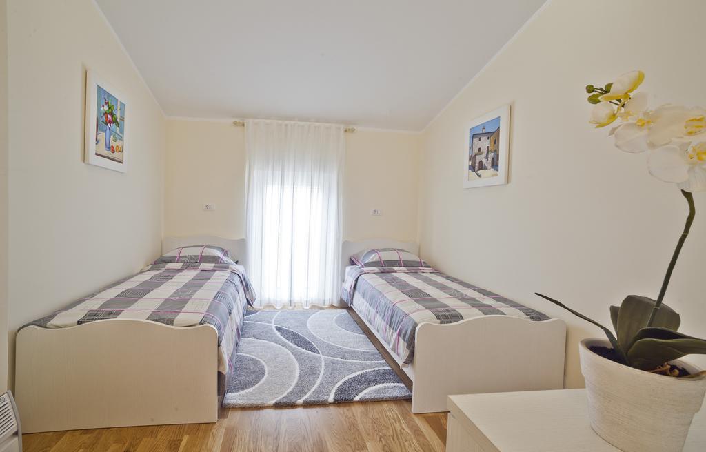 Villas Almar Soline  Room photo