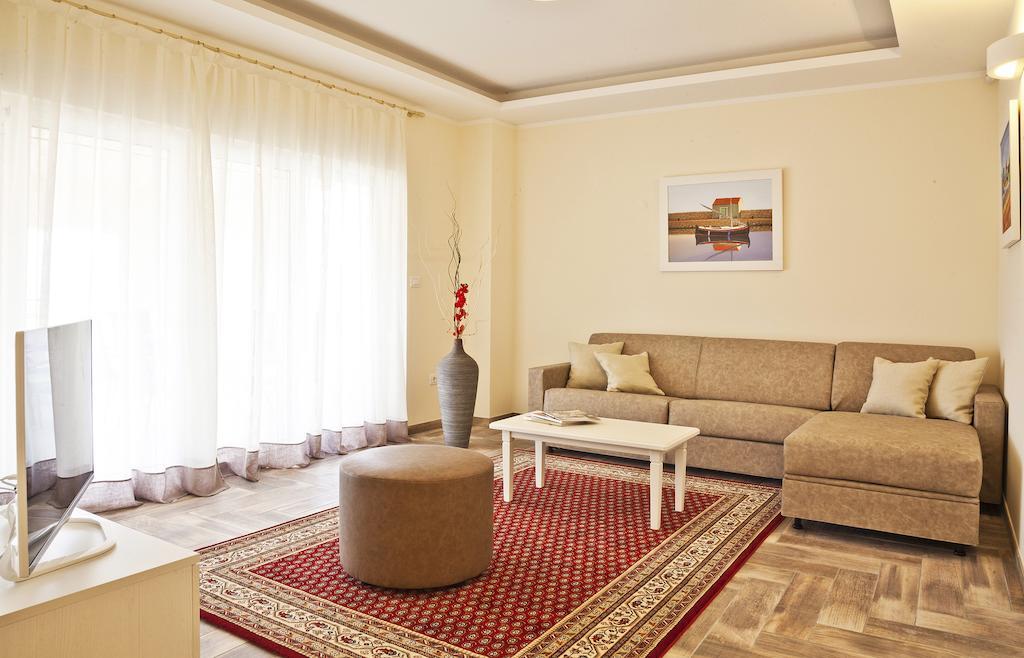 Villas Almar Soline  Room photo