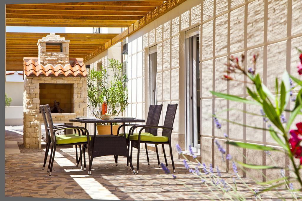 Villas Almar Soline  Room photo