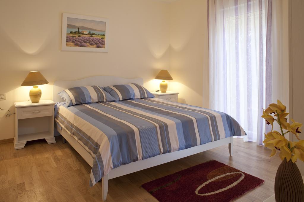 Villas Almar Soline  Room photo
